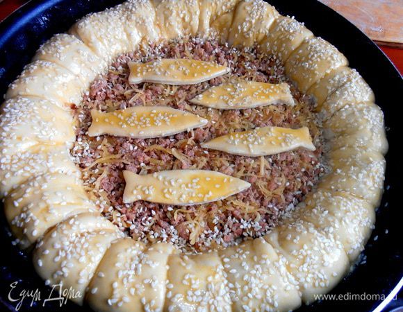 Сверху захотелось посыпать сезамом!