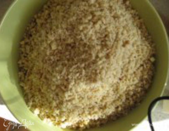 Для начинки - в блендере мелко смолоть орехи