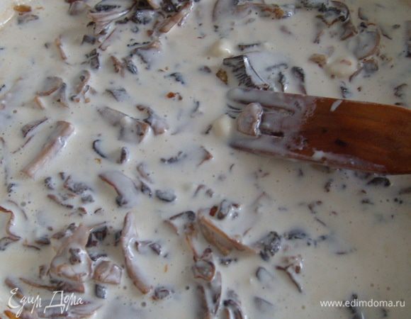 ... добавить к грибной смеси.