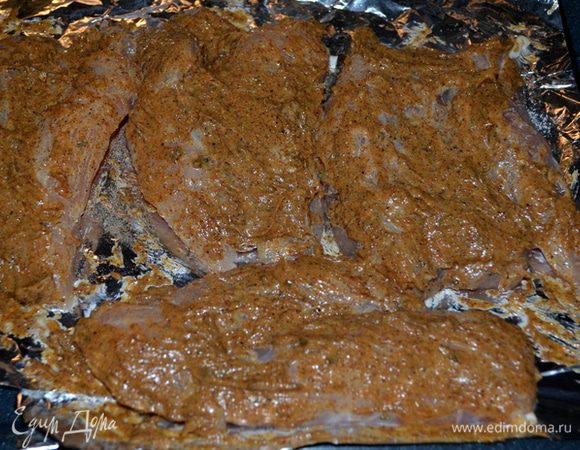 Готовые грудки подаем горячими.