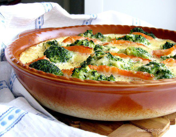 Готовую запеканку подавайте горячей. Приятного аппетита!