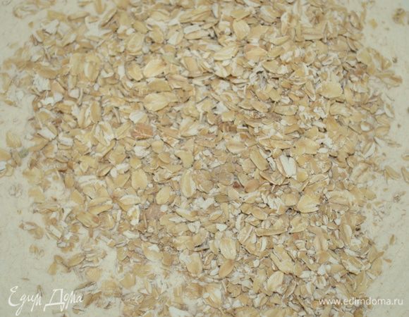 добавить хлопья и все размешать