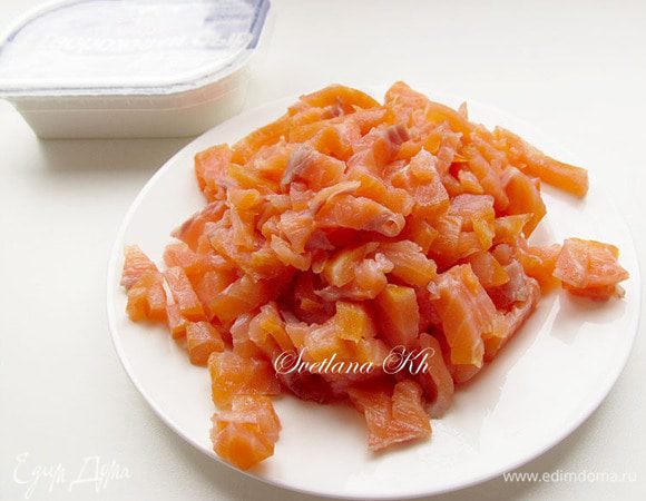 Нарезать мелкими кусочками.