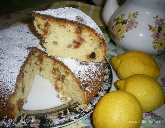 Для владельцев мультиварок: выпекаем на программе Выпечка (45+45минут). Я выпекала кекс в мультиварке, поэтому он получился неклассической формы, но все равно очень вкусный. Приятного вам аппетита!