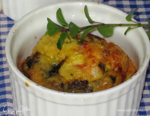 Запекать в разогретой до 180 °С духовке 15-20 минут.Приятного аппетита:)