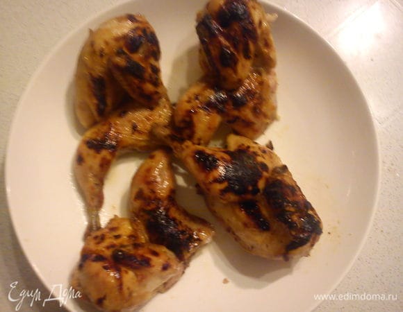 Очень вкусно с овощным салатом, а также с рисом.