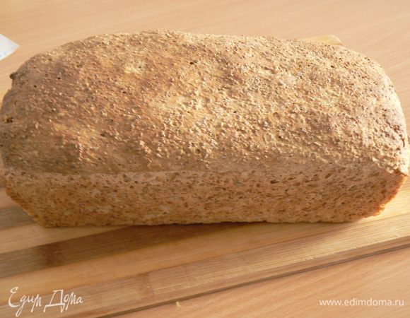 Выпекать при темп. 220° 10 мин. с паром и около 50 мин. при 200°.