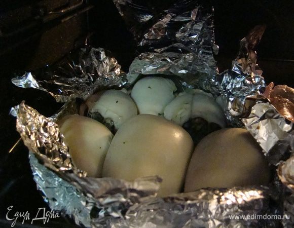 Запекать в духовке при 180"С около 30 минут (не более), если решили воспользоваться пароваркой - 20 минут