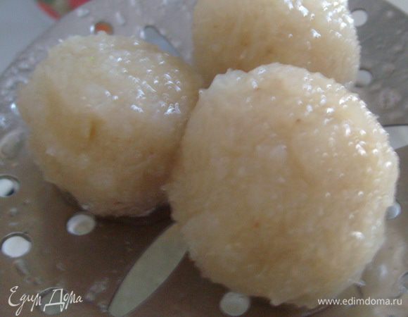 Варите клецки 30–40 мин.