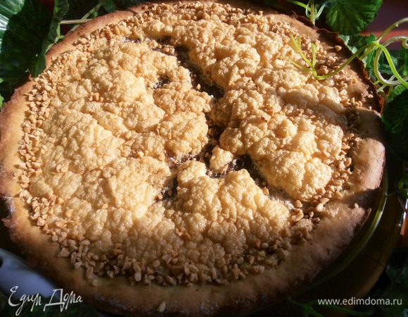 Немного присыпала орешками,которые подошли по цвету,но оказалось,что неплохо дополнили вкус!