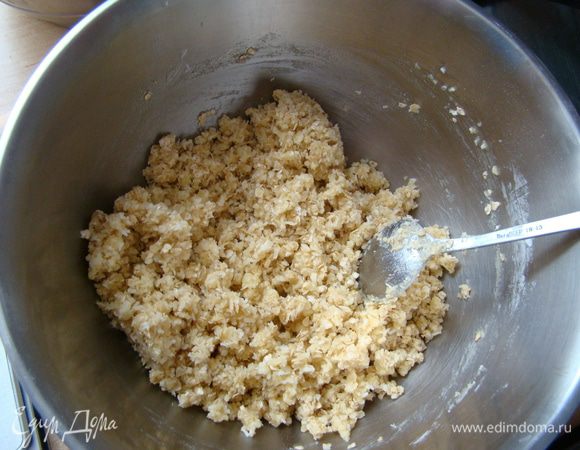 Добавляем масло с медом