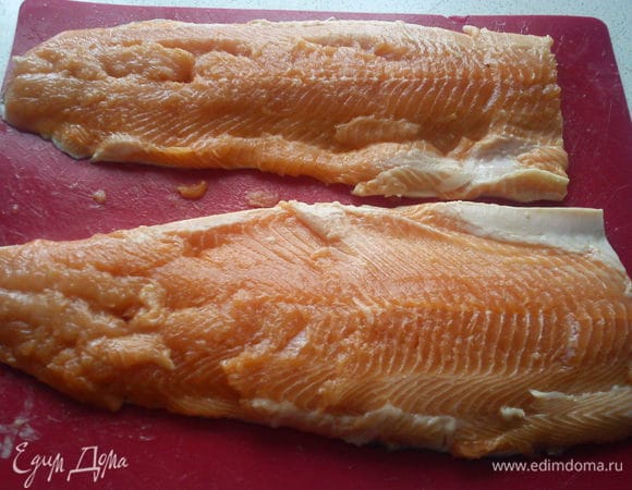 Рыбу разделать на филе