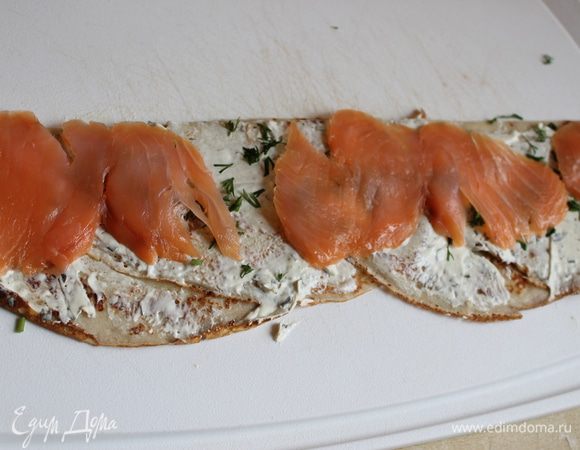 выкладываем ее на блины