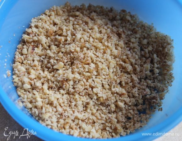 для начинки нужно перемолоть орехи