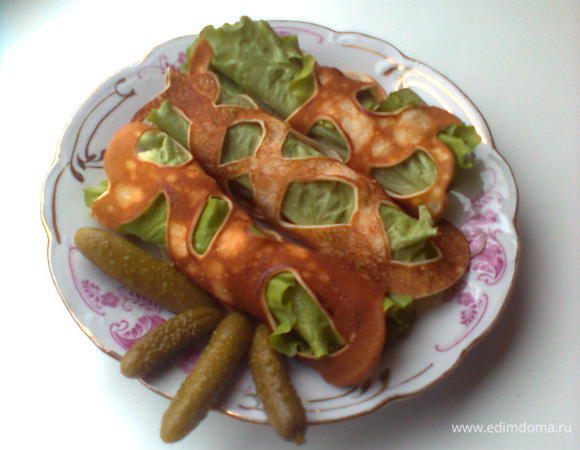 Да и мало ли что еще можно придумать, чтобы угостить дорогих гостей!
	Приятного аппетита!!! С днем рождения!
