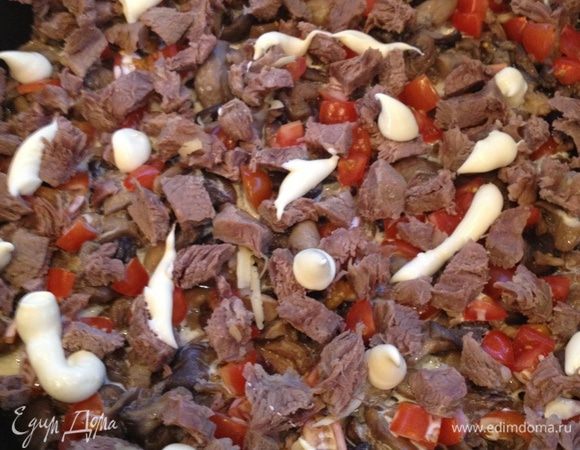 Всё смазываем майонезом
