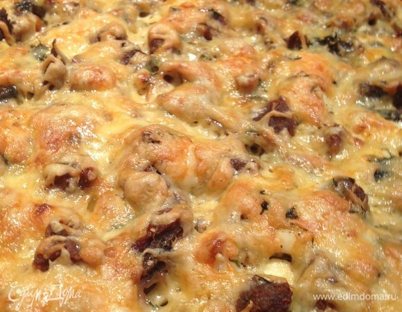 Вот так выглядит наше блюдо в готовом виде) Его можно подавать  как с гарниром (рис) так и без.