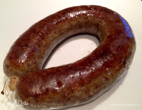 Перед подачей к столу, обжарить колбаску с двух сторон на растительном масле. Приятного аппетита!