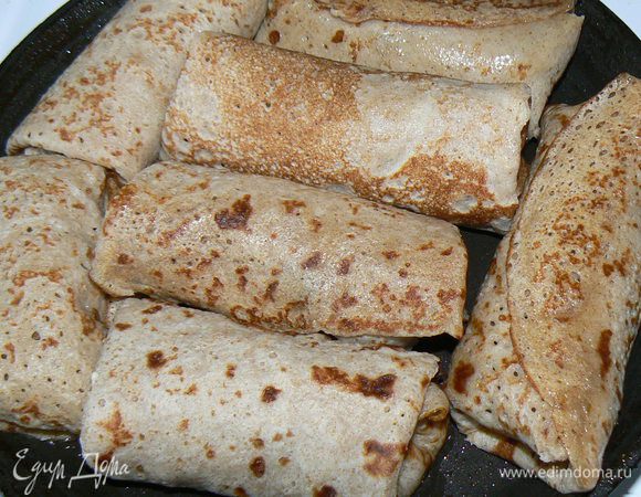 обжарить с двух сторон на сливочном масле