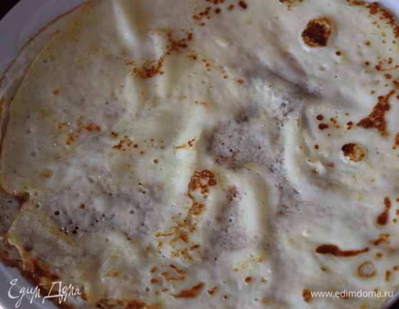 Вот такие румяные красивые блинчики у нас получились!!