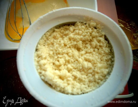 Можно заменить другими орехами,если нет миндаля.