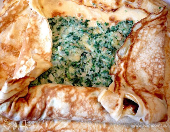 Начинить блинчики. 