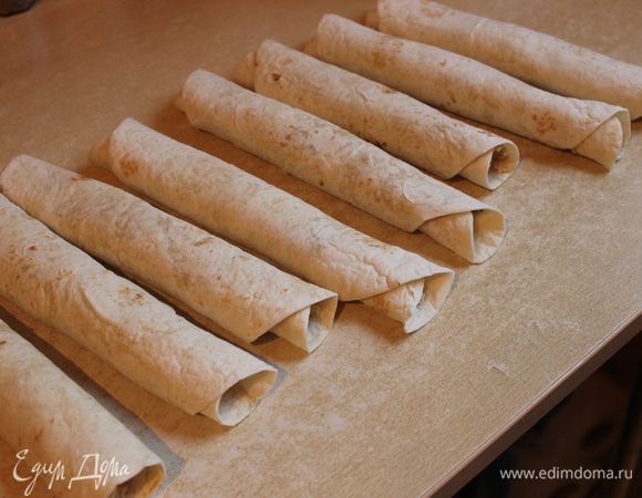 даем полежать нашим руелтикам