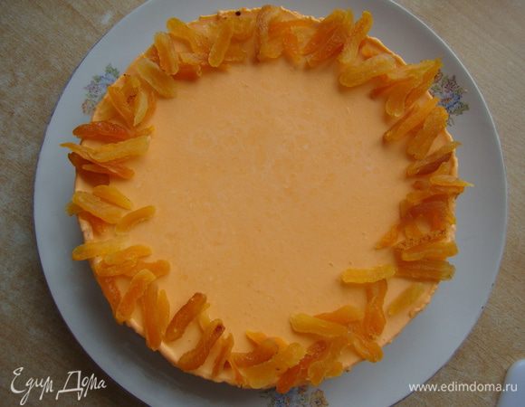 По желанию украшаем курагой. Приятного аппетита!