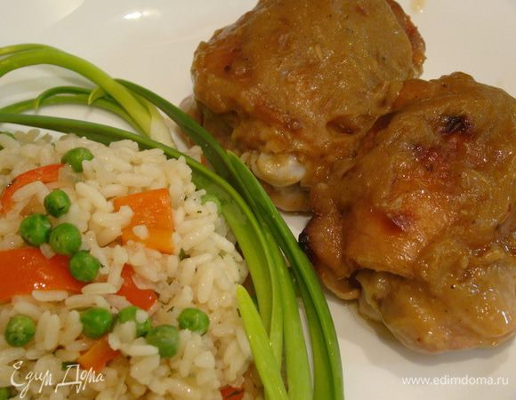 Курица получается очень нежной и вкусной. Приятного аппетита!