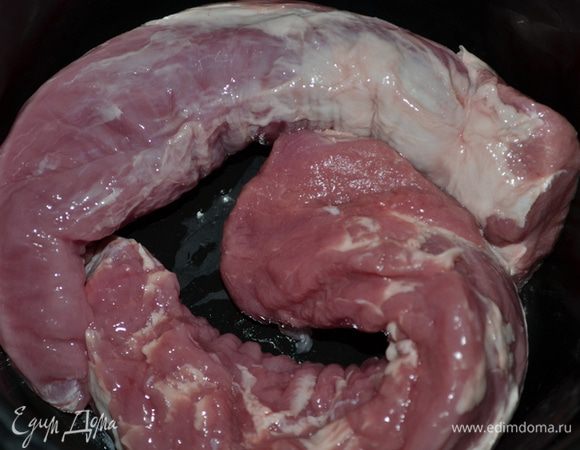 Выложить филе в слоукукер или мультиварку.