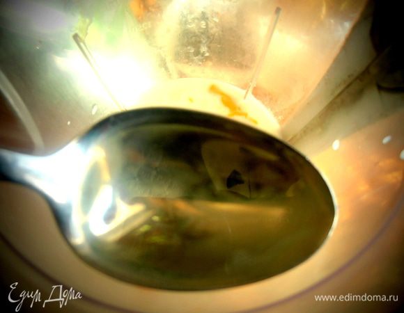 Добавляем ром и масло...