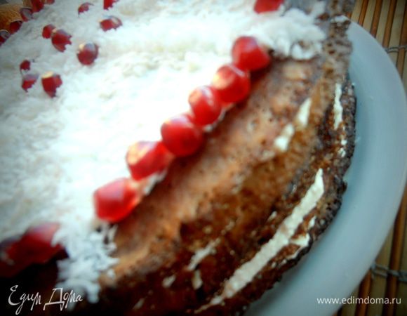 Кто хочет,может выровнять бока и обмазать тоже кремом.