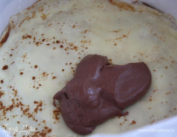 Сверху кладем весь наш мусс