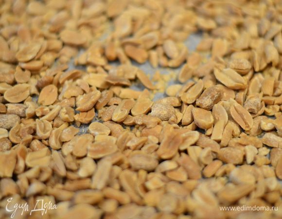 и подрумянить в духовке при температуре 200 гр минут 10-15 до золотистого цвета.