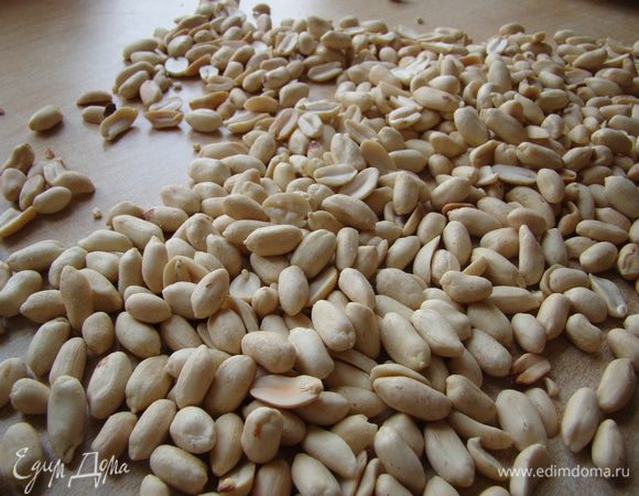 Арахис подсушить в духовке 20 мин при 170" С