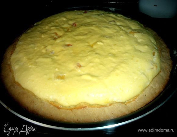 Через 40 минут выключаем духовку и оставляем в ней обе ватрушки на некоторое время,чтобы не было резкого перепада температур!