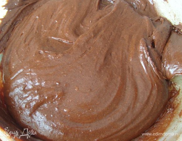 Получится густое тесто. Не пугайтесь))