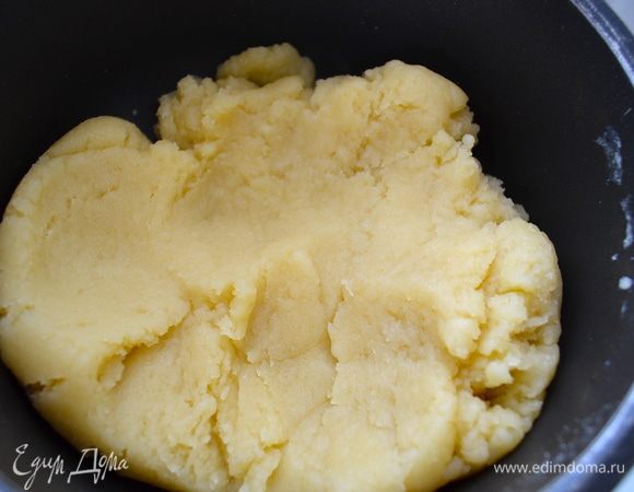 Тесто должно получиться достаточно гладким и без комочков. 