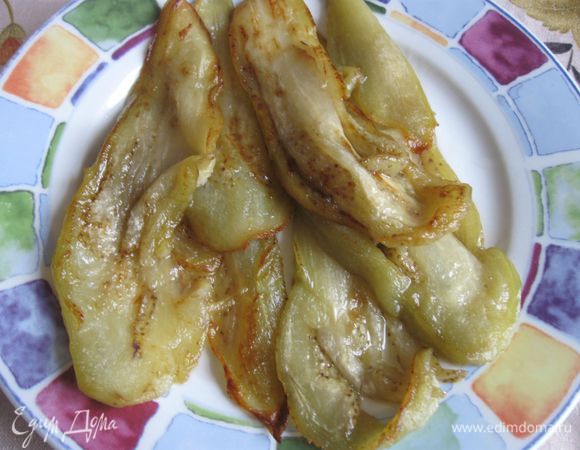 Поджарить на оливковом масле. Промокнуть салфеткой, чтобы избавиться от излишков масла.
