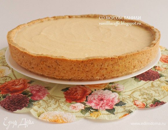 Готовый тарт извлечь из формы.