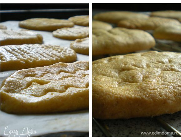 Выпекать в предварительно разогретой духовке до 180* 15-20 минут или до готовности. 