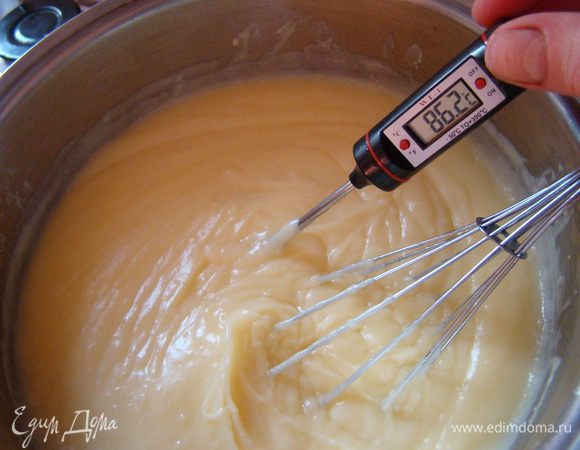 Варим до 85"С или первых "булек" - сразу же убираем с плиты и полностью остужаем