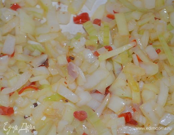 обжарить овощи на беконовом жире