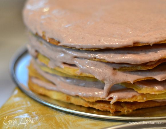 Крема у меня как раз хватило на 7 коржей.