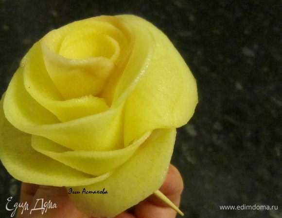 И такие полузакрытые розочки.