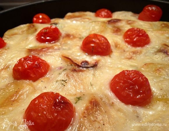 Помидоры станут мягкими, а соус приобретет красивый золотистый цвет! 