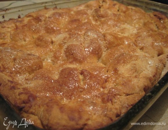 Пирог должен подрумяться!!!
Он получается невероятным!!! И самое интересное, что очень вкусное тесто!! Очень советую всем-всем-всем!!!