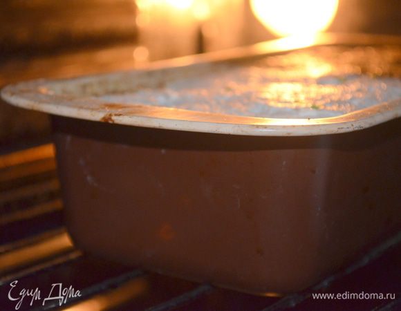 выпекаем примерно 40 -45 минут при 180 градусах. Куриный слой должен сверху подрумяниться! 