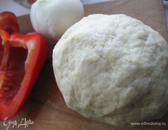  Хорошо вымесить тесто. Убрать в холодильник на 30 минут.