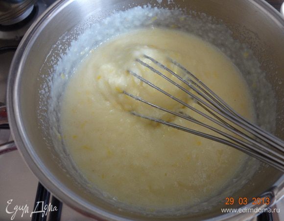 Вот такой густоты. Важно! Каша должна быть горячая, чтобы карамель не впиталась.